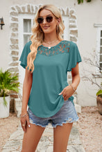 Load image into Gallery viewer, Spliced Lace Flutter Sleeve Top