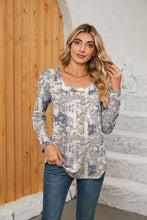 Load image into Gallery viewer, Printed Square Neck Long Sleeve Blouse