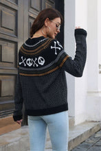 Load image into Gallery viewer, Ribbed Round Neck Long Sleeve Pullover Sweater