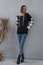 Load image into Gallery viewer, Plaid Drawstring Dropped Shoulder Hoodie