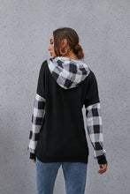Load image into Gallery viewer, Plaid Drawstring Dropped Shoulder Hoodie