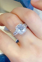 Load image into Gallery viewer, 2 Carat Moissanite 925 Sterling Silver Ring