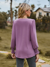 Load image into Gallery viewer, Puff Sleeve Pleated Blouse