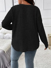 Load image into Gallery viewer, Plus Size V-Neck Long Sleeve T-Shirt