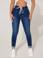 Load image into Gallery viewer, Drawstring Cropped Jeans