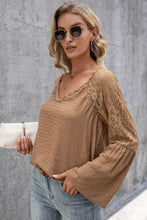 Load image into Gallery viewer, V-Neck Spliced Lace Flare Sleeve Top