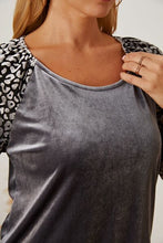 Load image into Gallery viewer, Leopard Round Neck Half Sleeve Blouse