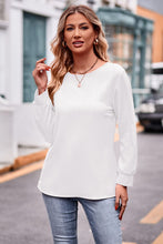 Load image into Gallery viewer, Round Neck Long Sleeve Tee