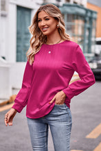 Load image into Gallery viewer, Round Neck Long Sleeve Tee