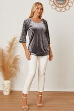 Load image into Gallery viewer, Leopard Round Neck Half Sleeve Blouse