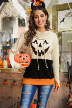 Load image into Gallery viewer, Long Sleeve Jack-O'-Lantern Graphic Sweatshirt
