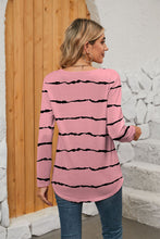Load image into Gallery viewer, Printed Square Neck Long Sleeve Blouse