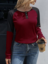 Load image into Gallery viewer, Contrast Buttoned Round Neck Raglan Sleeve Top
