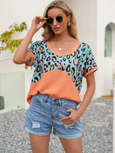 Load image into Gallery viewer, Leopard Waffle-Knit Short Sleeve Top