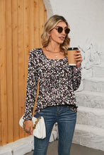 Load image into Gallery viewer, Printed Square Neck Long Sleeve Blouse