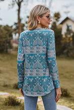 Load image into Gallery viewer, Printed Square Neck Long Sleeve Blouse