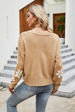 Load image into Gallery viewer, Flower Pattern Button Front Cardigan
