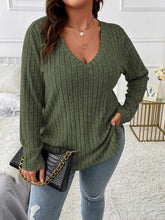 Load image into Gallery viewer, Plus Size V-Neck Long Sleeve T-Shirt