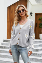 Load image into Gallery viewer, Flower Pattern Button Front Cardigan