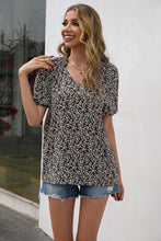 Load image into Gallery viewer, Floral Notched Short Sleeve Blouse
