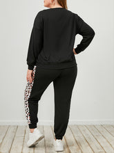 Load image into Gallery viewer, Plus Size Leopard Sweatshirt and Sweatpants Set