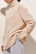 Load image into Gallery viewer, Turtle Neck Raglan Sleeve Sweater