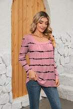 Load image into Gallery viewer, Printed Square Neck Long Sleeve Blouse