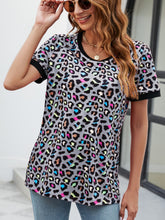 Load image into Gallery viewer, Leopard Round Neck Short Sleeve Tee Shirt