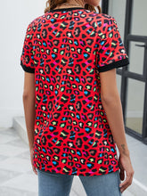 Load image into Gallery viewer, Leopard Round Neck Short Sleeve Tee Shirt
