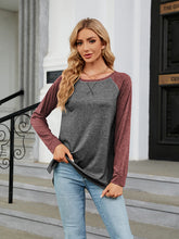 Load image into Gallery viewer, Round Neck Raglan Sleeve T-Shirt