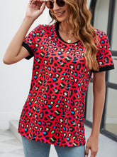 Load image into Gallery viewer, Leopard Round Neck Short Sleeve Tee Shirt