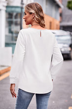 Load image into Gallery viewer, Round Neck Long Sleeve Tee