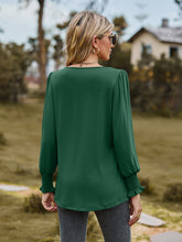 Load image into Gallery viewer, Puff Sleeve Pleated Blouse
