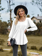 Load image into Gallery viewer, Puff Sleeve Pleated Blouse