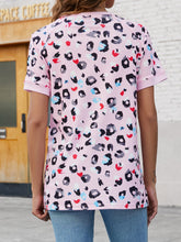 Load image into Gallery viewer, Leopard Round Neck Short Sleeve Tee Shirt