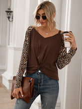 Load image into Gallery viewer, Leopard Twist Front Cold-Shoulder Tee