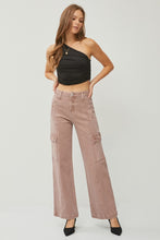 Load image into Gallery viewer, RISEN Full Size High Rise Wide Leg Cargo Jeans
