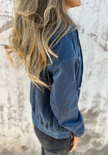 Load image into Gallery viewer, Pocketed Zip Up Long Sleeve Hooded Jacket
