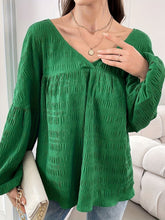 Load image into Gallery viewer, Plus Size Texture V-Neck Long Sleeve Top
