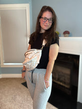 Load image into Gallery viewer, Roni - Nylon Crossbody - Beige

