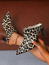 Load image into Gallery viewer, PU Leather Leopard Point Toe Pumps
