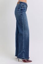 Load image into Gallery viewer, Judy Blue Full Size Raw Hem Mid Rise Jeans
