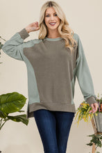 Load image into Gallery viewer, Celeste Full Size High-Low Contrast Round Neck Sweatshirt
