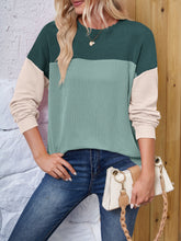 Load image into Gallery viewer, Color Block Round Neck Long Sleeve Sweatshirt
