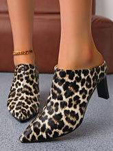 Load image into Gallery viewer, PU Leather Leopard Point Toe Pumps
