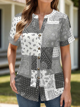 Load image into Gallery viewer, Printed Notched Short Sleeve Blouse
