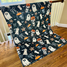 Load image into Gallery viewer, Blanket Halloween #23 - Orange Ghost Coffee - PREORDER ends 7/25
