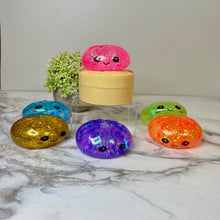 Load image into Gallery viewer, Squishy Toy - Viral Dumpling, Slow Rise Glitter - Green
