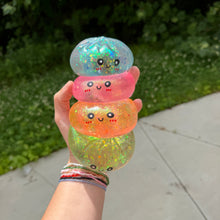 Load image into Gallery viewer, Squishy Toy - Viral Dumpling, Slow Rise Glitter #2 - Orange
