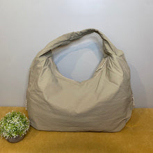 Load image into Gallery viewer, Serena Handbag - PREORDER 6/9-6/12
